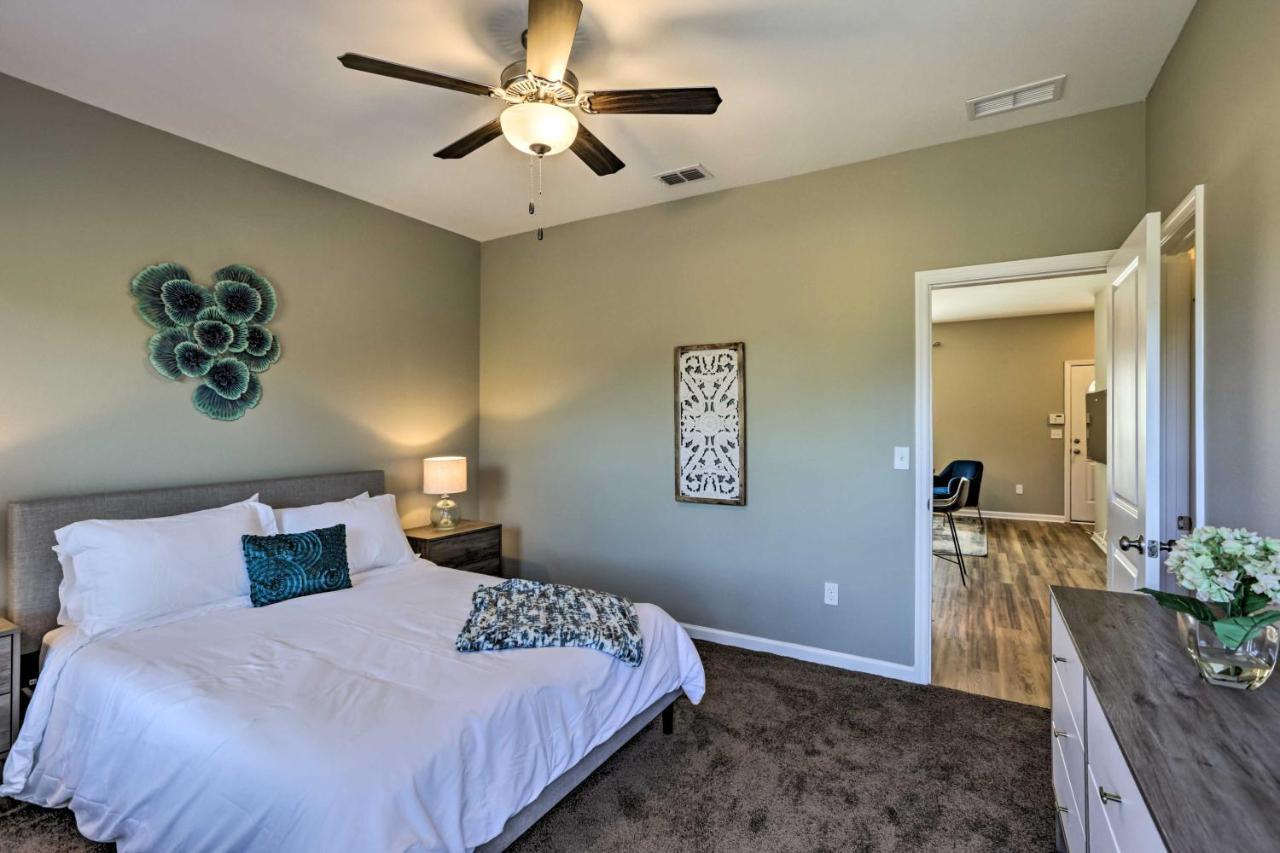 Ideally Located And Elegant Condo With Balcony! Tallahassee Esterno foto