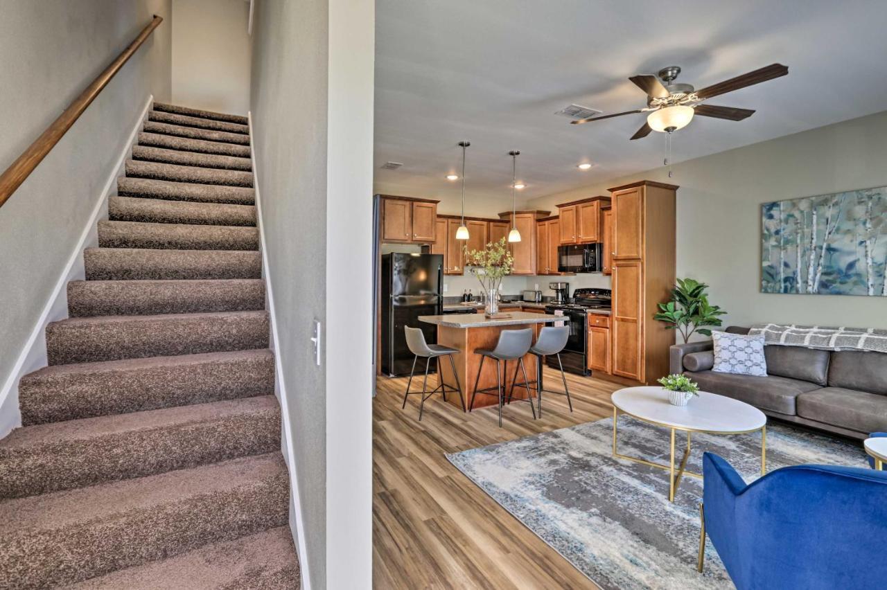 Ideally Located And Elegant Condo With Balcony! Tallahassee Esterno foto