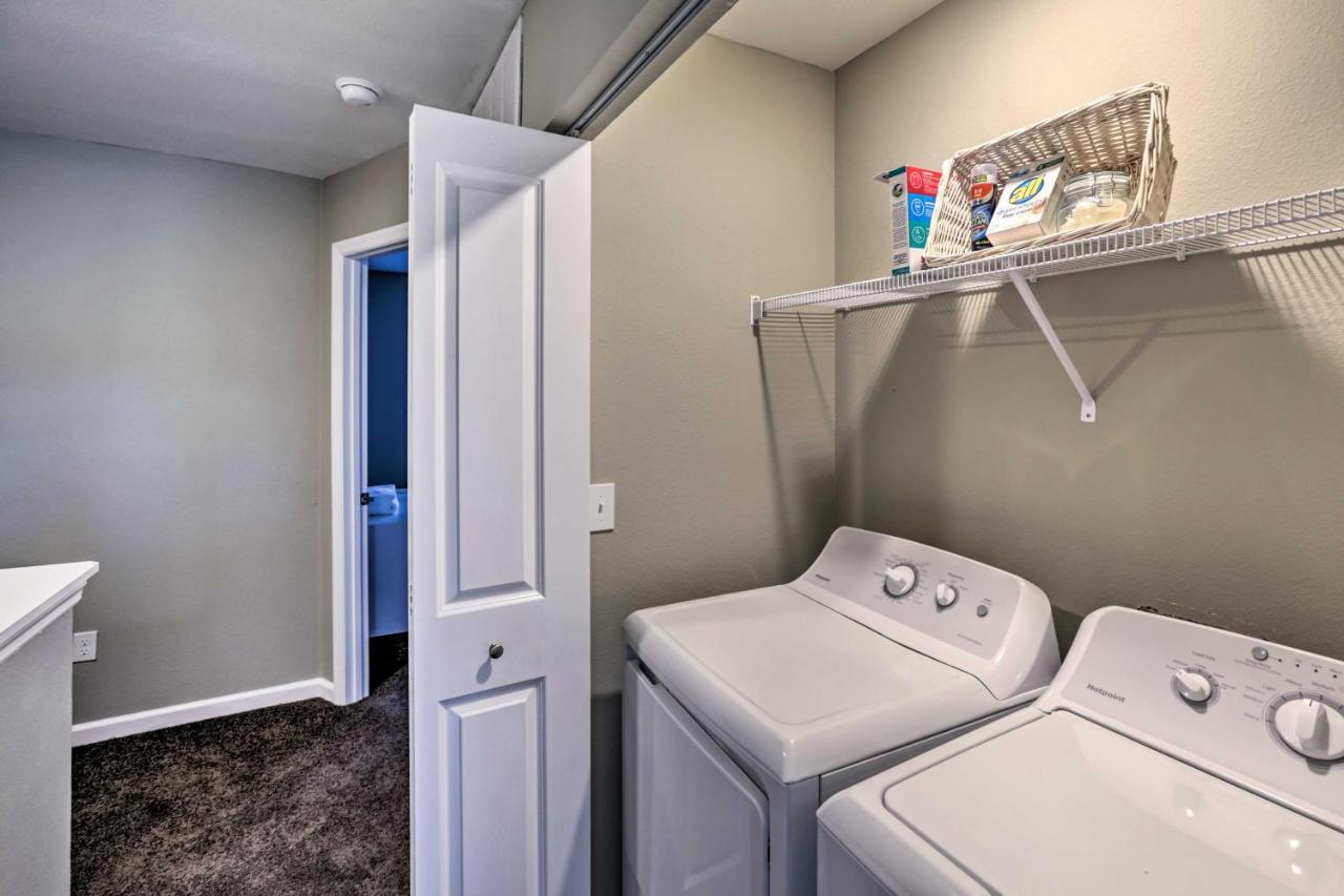 Ideally Located And Elegant Condo With Balcony! Tallahassee Esterno foto